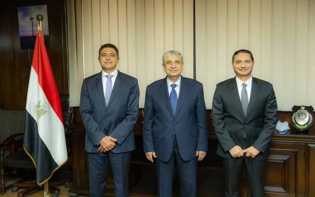 Egypt inks EGP 4.6bn deal to build 4 power control centres
