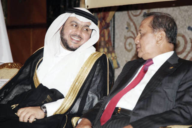 وزير الصناعة الإندونيسي: قريبا شركات المقاولات الثقيلة في السعودية