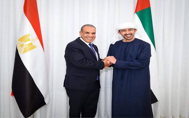 بدر عبد العاطي وزير الخارجية والتعاون الدولي والمصريين بالخارج والشيخ عبد الله بن زايد آل نهيان نائب رئيس مجلس الوزراء وزير الخارجية بدولة الإمارات