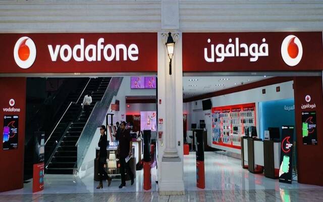 "فودافون" تطلق أول محفظة إلكترونية مُرخّصة من المركزي القطري
