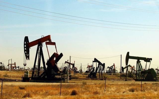 تعافي أسعار النفط عند التسوية عقب بيانات المخزونات الأمريكية