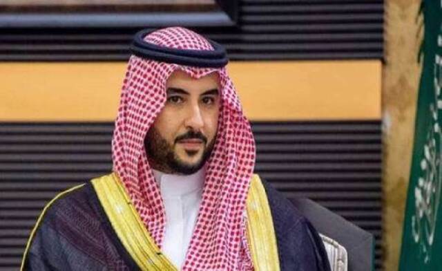 الأمير خالد بن سلمان بن عبدالعزيز وزير الدفاع