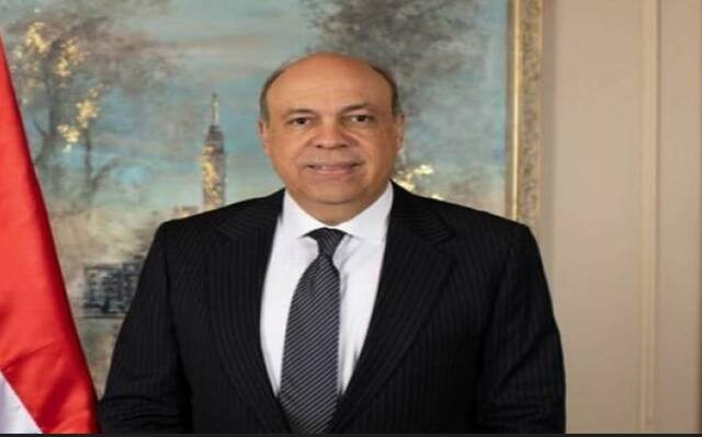 الدكتور سامح الحنفي وزير الطيران المدني المصري
