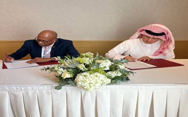 توقيع اتفاقية خدمات جوية ومذكرة تفاهم بين قطر وأنتيجوا وباربودا