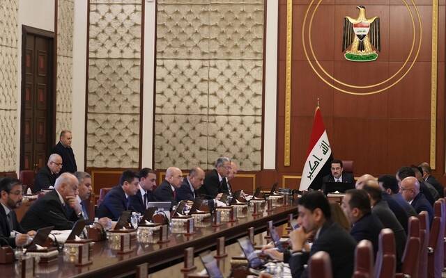 الوزراء العراقي يصدر عدة قرارات..تشمل استحداث درجات وظيفية وتضمينها بموازنة 2023