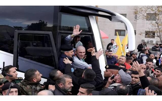 جانب من عملية الإفراج عن الأسرى الفلسطينيين