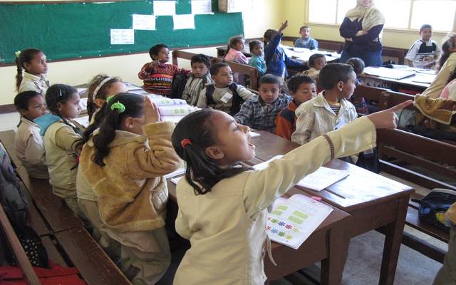 الحكومة توضح حقيقة الإلغاء التدريجي لمجانية التعليم بمصر