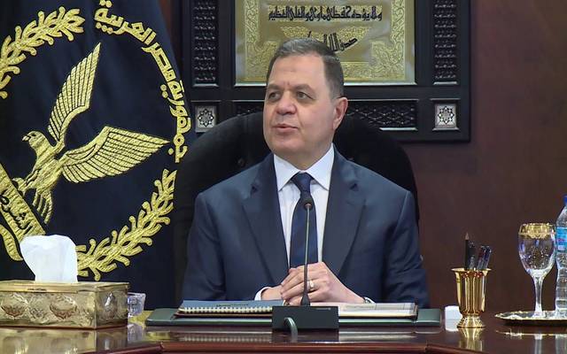الداخلية المصرية تحدد شروط الترخيص لمسدسات وبنادق الصوت