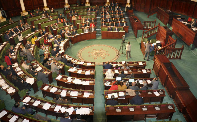 "النواب" التونسي يوافق على قرض الدولي للإنشاء والتعمير