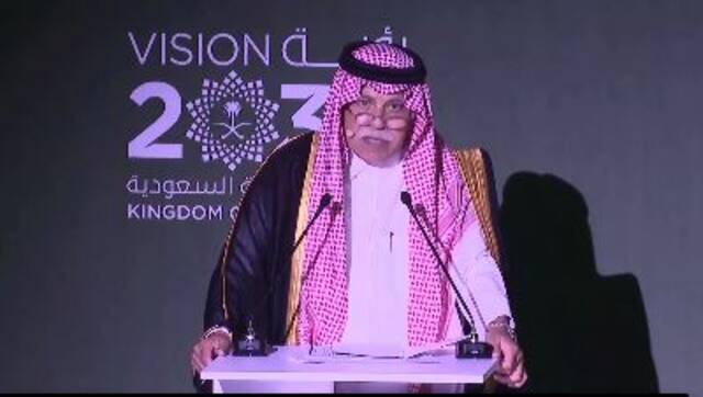 وزير التجارة السعودي ماجد القصبي على هامش مبادرة "معاً لمستقبل أفضل"