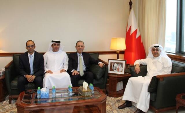 جانب من اجتماع هيئة الكهرباء والماء البحرينية مع وفد "الاتحاد لكفاءة الطاقة" الإماراتية