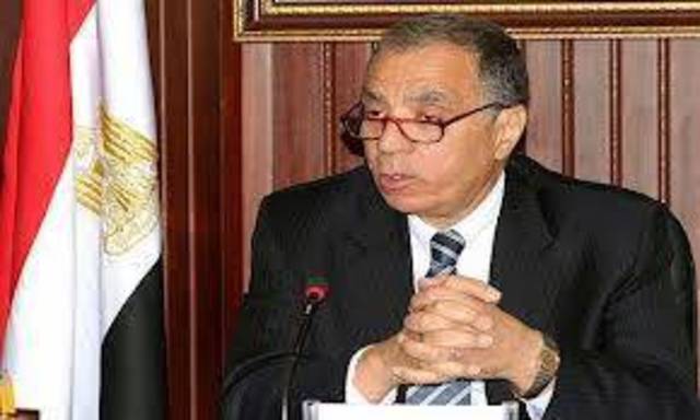 "العقدة": الشعب "أكل" بالاحتياطى النقدى.. ولم نطبع مليماً واحداً دون غطاء