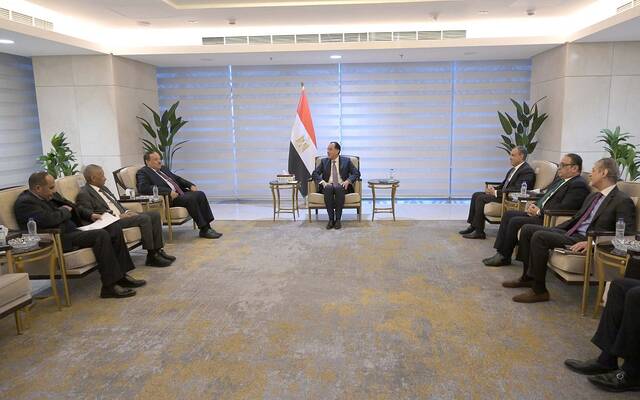 مدبولي: الشركات المصرية على استعداد للمساهمة في إعادة إعمار السودان