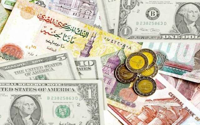 الجنيه المصري يرتفع أمام الدولار لأعلى مستوى منذ منتصف مايو