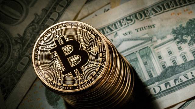 Bitcoin edging closer to $3,600