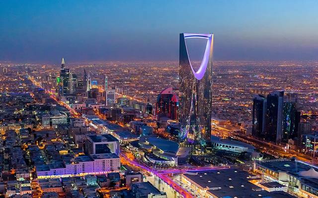الإمارات والسعودية تتفقان على توصيات لضبط سوق العمل الموازي