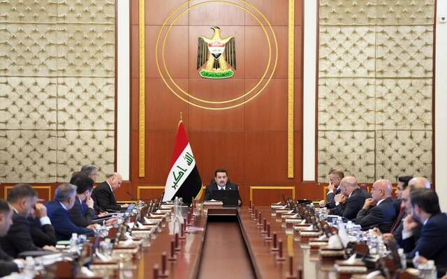 10 قرارات جديدة لحكومة العراق.. أبرزها إضافة سلع على مخصصات الأسر بمناسبة رمضان