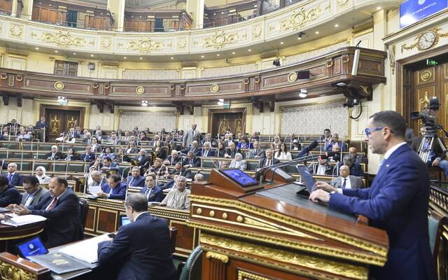 حسن الخطيب وزير الاستثمار والتجارة الخارجية