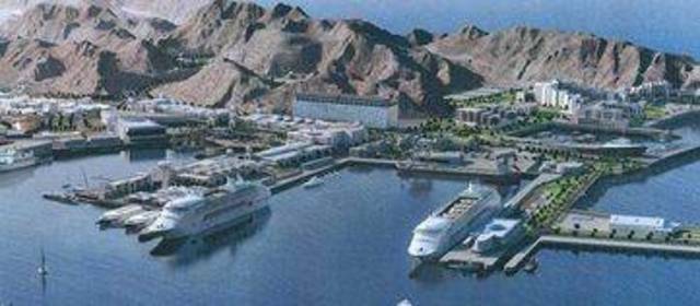 الإحصاء: ارتفاع نسبة البضائع المفرغة والمشحونة بميناءي السلطان قابوس وصلالة بنسبة 33%