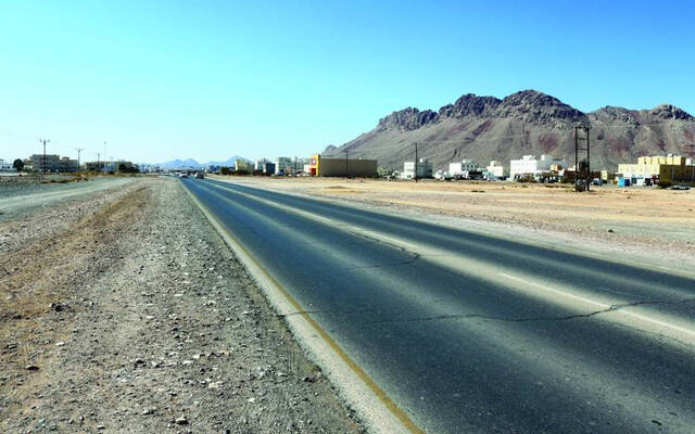 جلفار للهندسة تحصل على مناقصة ازدواجية طريق إزكي نزوی