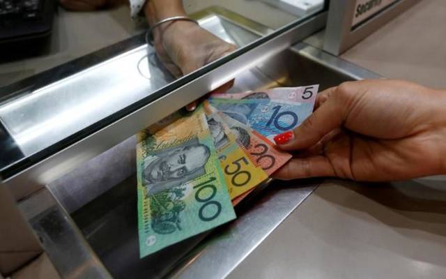 هبوط الدولار الأسترالي لأدنى مستوى بـ10سنوات مع تكهنات خفض الفائدة