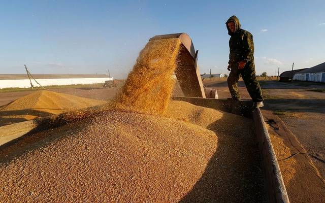 وكالة: أول دفعة من القمح الروسي تصل إلى السعودية