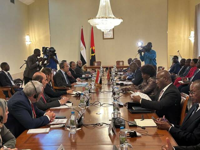 جانب من أعمال اللجنة