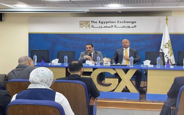 رئيس بورصة مصر يوضح سبب تداول أسهم شركات البترول بأقل من قيمتها الحقيقية