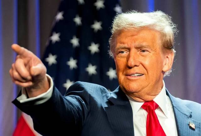 قاضية أمريكية تمنع ترامب مؤقتا من عزل ليسا كوك