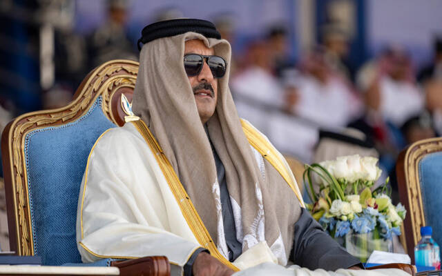أمير قطر يترأس وفد بلاده في القمة العربية