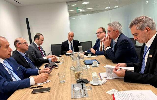 جانب من الاجتماع