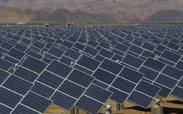 مصر للألومنيوم تنفي الانتهاء من دراسة تكلفة محطة الطاقة الشمسية