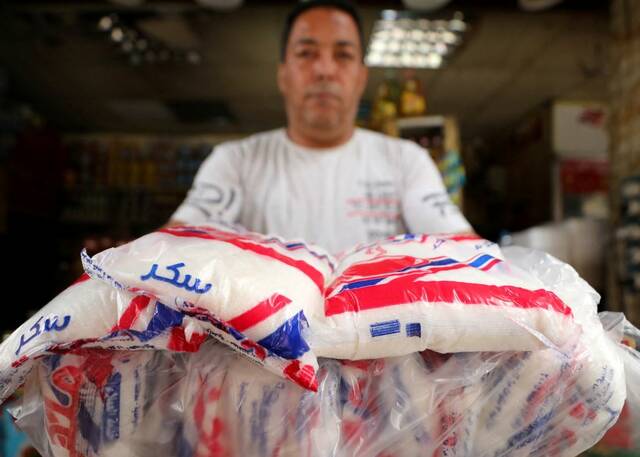 قرب انتهاء أزمة السكر في مصر