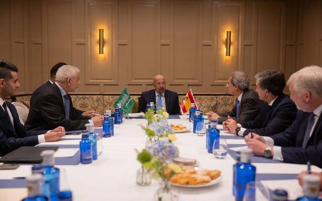 وزير الاستثمار السعودي خلال لقاءات مع قياديين في مؤسسات علمية وبحثية وشركات القطاع الخاص الإسباني