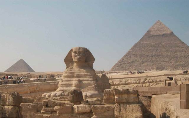 الاتصالات والسياحة تبحثان استخدام التكنولوجيا للترويج لمصر