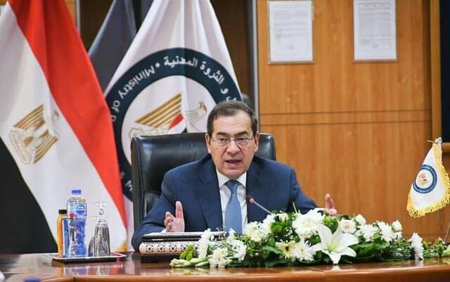 وزير البترول المصري: لا توجد زيادة في ساعات تخفيف الأحمال اليومية