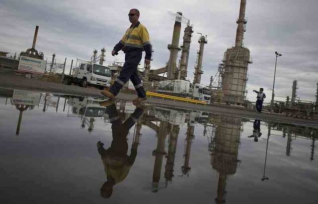 Low oil prices to pressure GCC banks' profits - Moody's