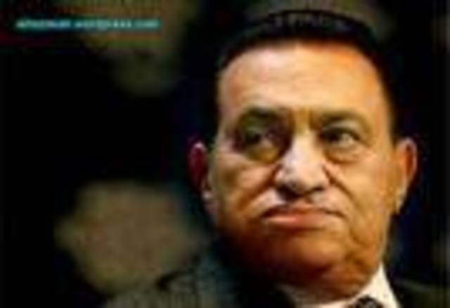 عاجل.. احالة مبارك ونجليه الى محكمة الجنايات بتهمة قتل المتظاهرين