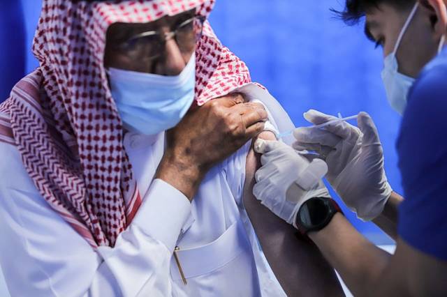 About 300K people in KSA vaccinated against Covid-19 - health official