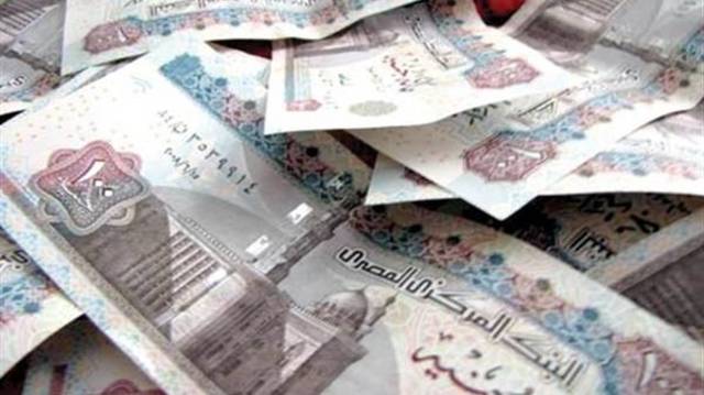 مصر تعتزم طرح سندات وأذون خزانة بأكثر من 250 مليار جنيه
