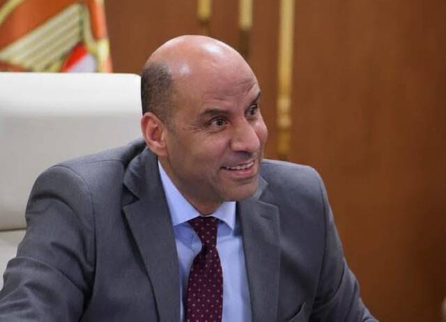 حسن رداد وزير العمل المصري