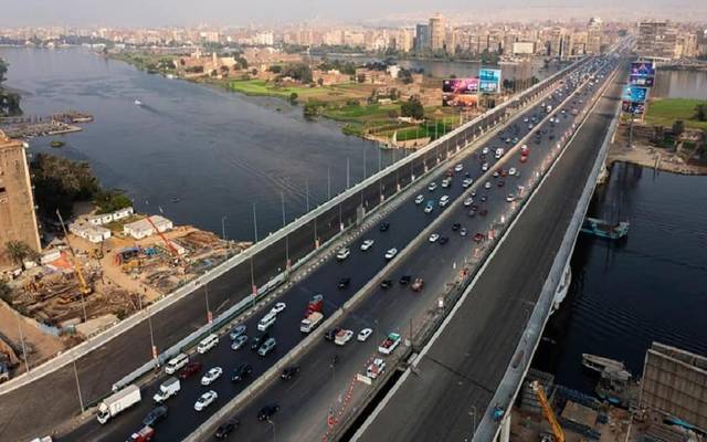 وزير النقل المصري يتابع مشروع تطوير الطريق الدائري بالقاهرة