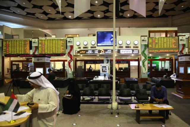 سوق دبي يواصل التراجع للجلسة السادسة على التوالي