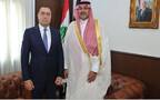 سفير خادم الحرمين الشريفين فهد بن عبدالرحمن الدوسري ومدير المخابرات في الجيش اللبناني العميد الركن طوني قهوجي