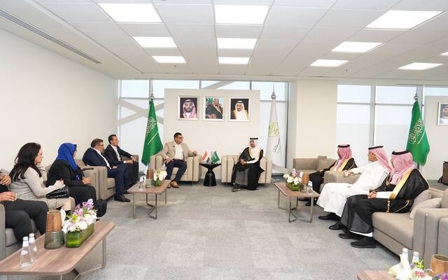 وزير الإسكان والبلديات السعودي يلتقي وزير الإسكان المصري على هامش معرض سيتي سكيب العالمي 2024 بالرياض