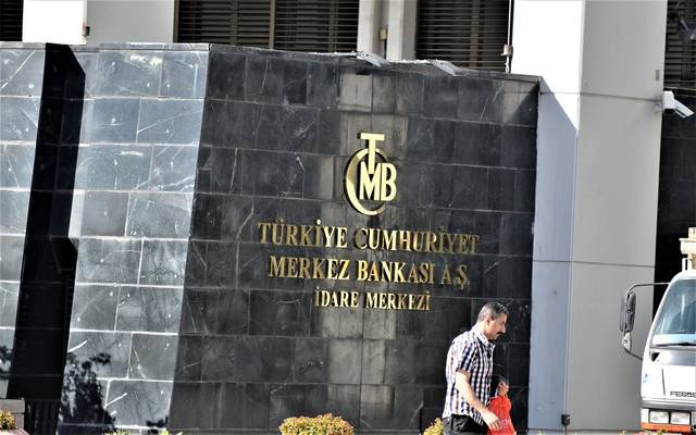 الرئاسة التركية تعزل محافظ البنك المركزي وتعين نائبه خلفاً له