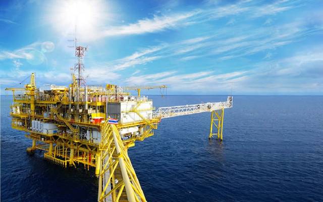 اتحاد العمال يطالب "البترول الكويتية" بتأجيل خصومات العاملين بالقطاع النفطي