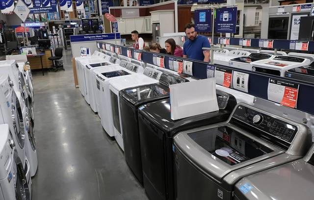 US durable goods orders drop in October