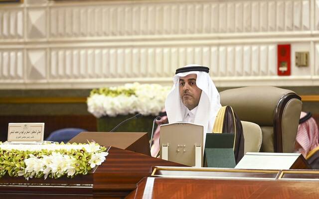 نائب رئيس مجلس الشورى، مشعل السُّلمي، يترأس الجلسة العادية الثالثة للسنة الثانية من الدورة التاسعة