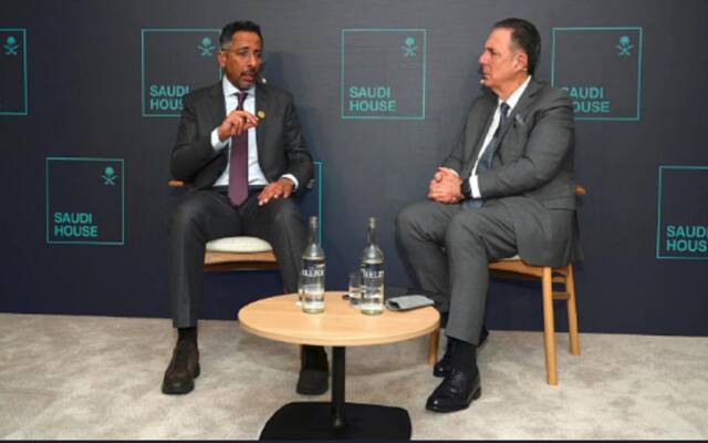 وزير الصناعة والثروة المعدنية بندر بن إبراهيم الخريّف